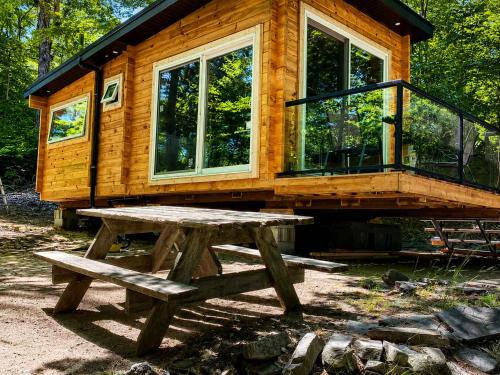 Parry Sound Other | 1-bedroom Unique Eco Log Cabins in Parry Sound #104