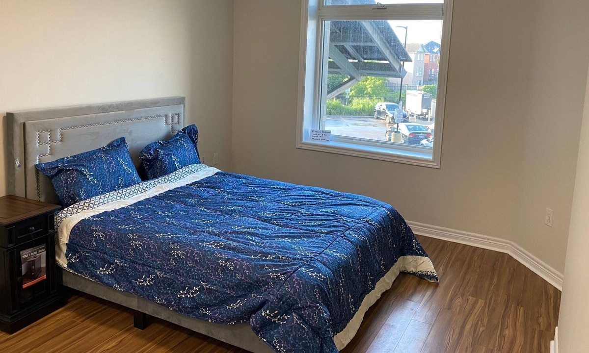 Markham Apartment | 10 The Stunning 3 Bed 2 Bath Apartment at Central Location Near to Transit & Hwy