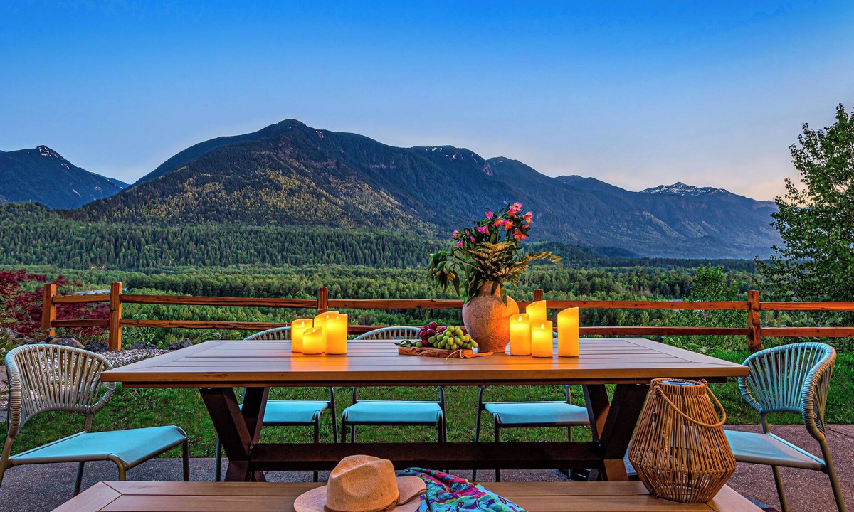 Promontory House | ❤️️180° Valley Vista - Powerful AC | 1G Fast Wifi | Pet-Friendly | Scenic Trails