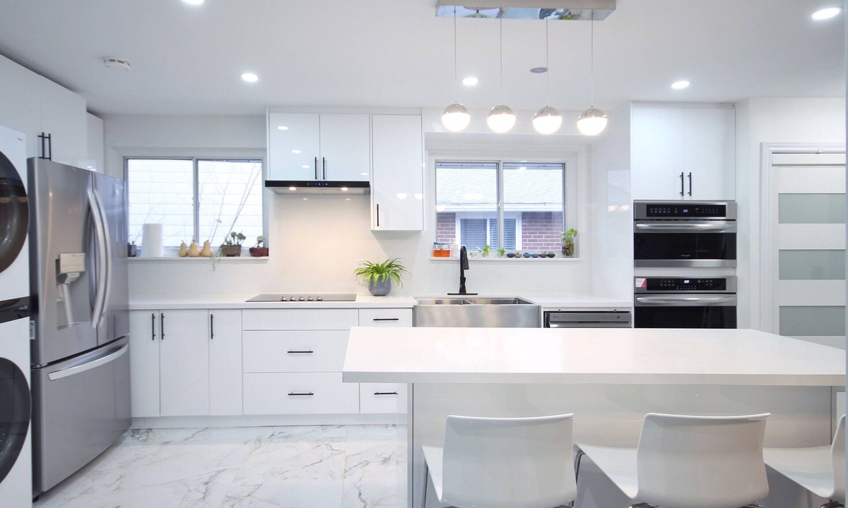 Mavis-Erindale House | 2 Bed 2 Bath Apartment in Mississauga near Square One