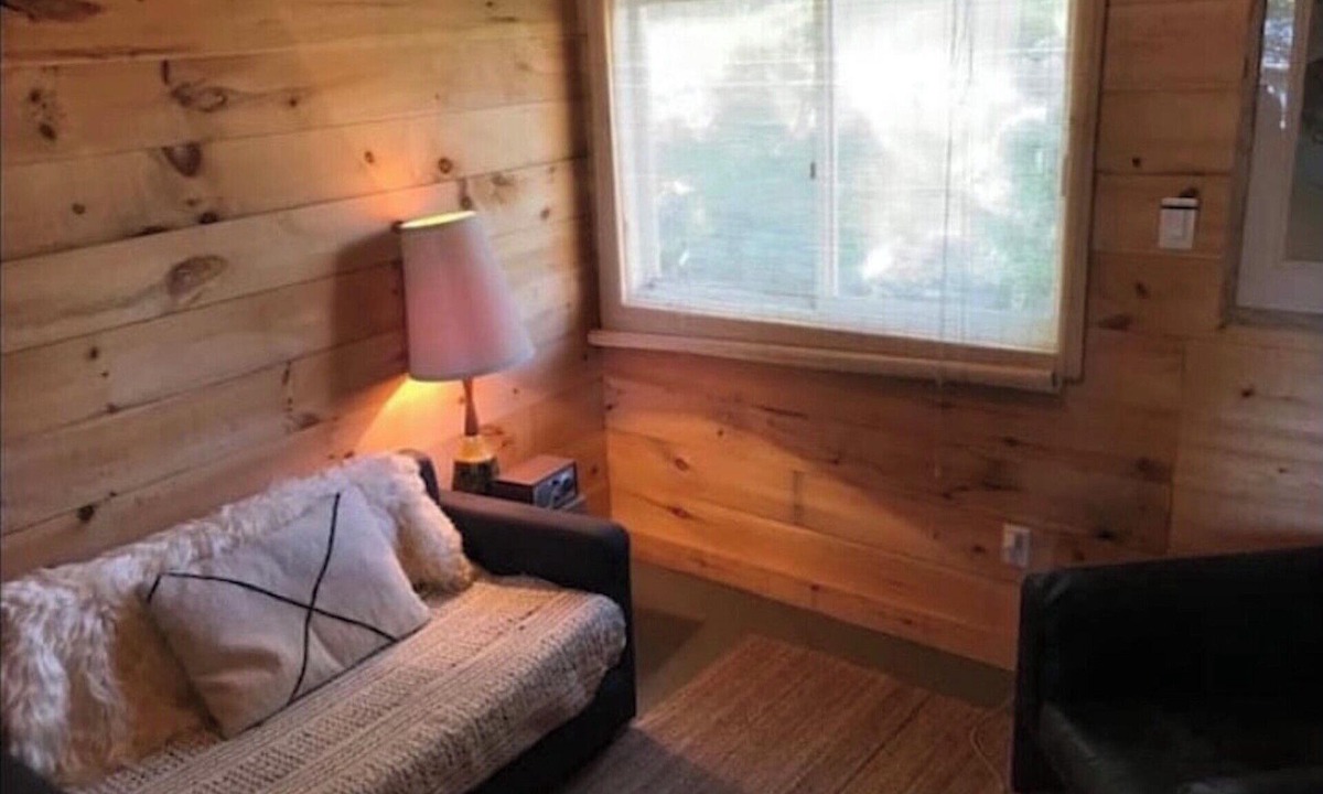 Muskoka Lakes Cabin | #5 Cozy Muskoka Lake Cottages