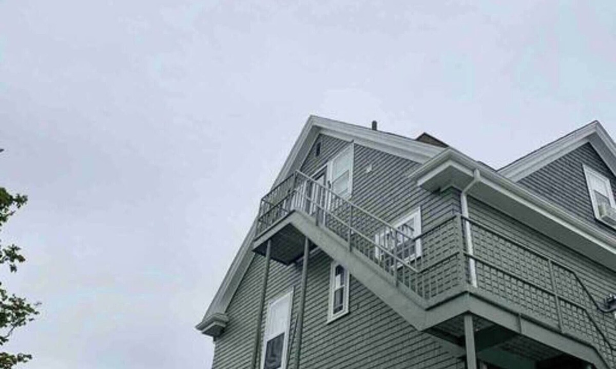 Downtown Apartment | A relaxing loft in Downtown Dartmouth, just 5 minutes from the Halifax ferry