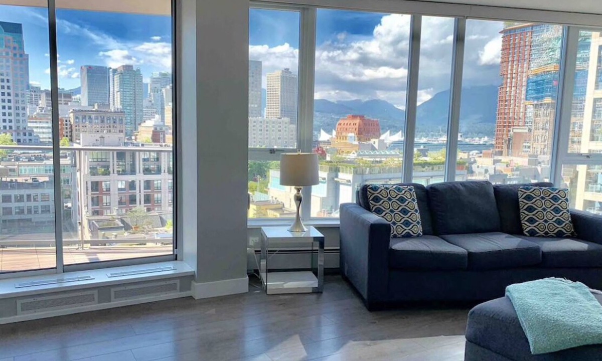 Crosstown Apartment | Amazing Views, DT, Free Parking