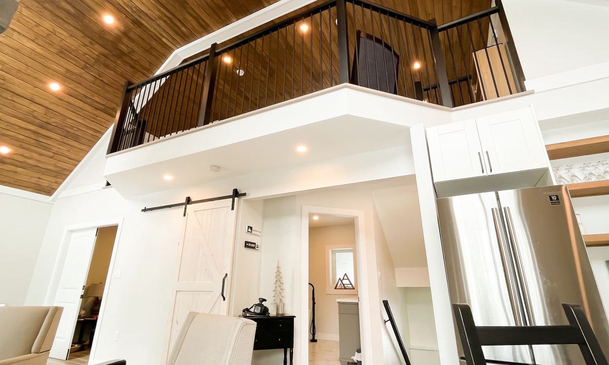 Apex Mountain Ski Chalet | Apex Mountain Resort. 3 bdrm Ski Cottage.