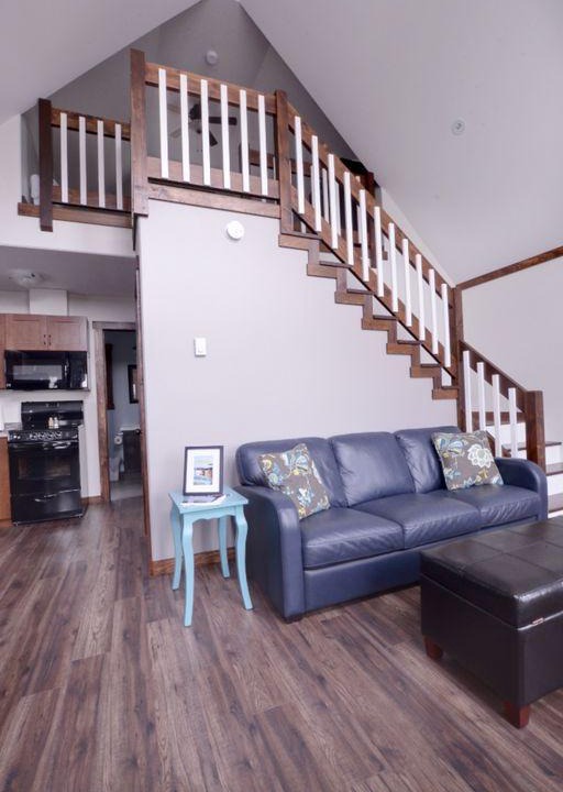 Rocky Harbour House | Bambury's Hillside Chalets - Blue Chalet