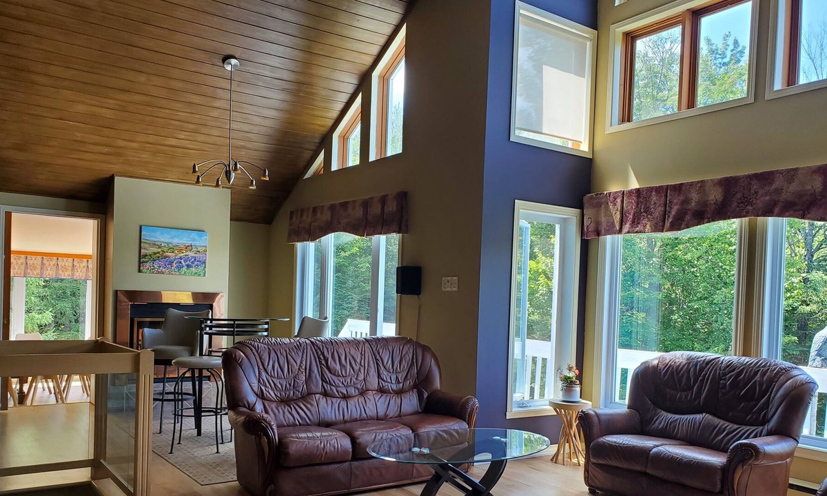 Sainte-Adele Cottage | Beautiful chalet with amazing view, hot tub,hiking,ski,privacy