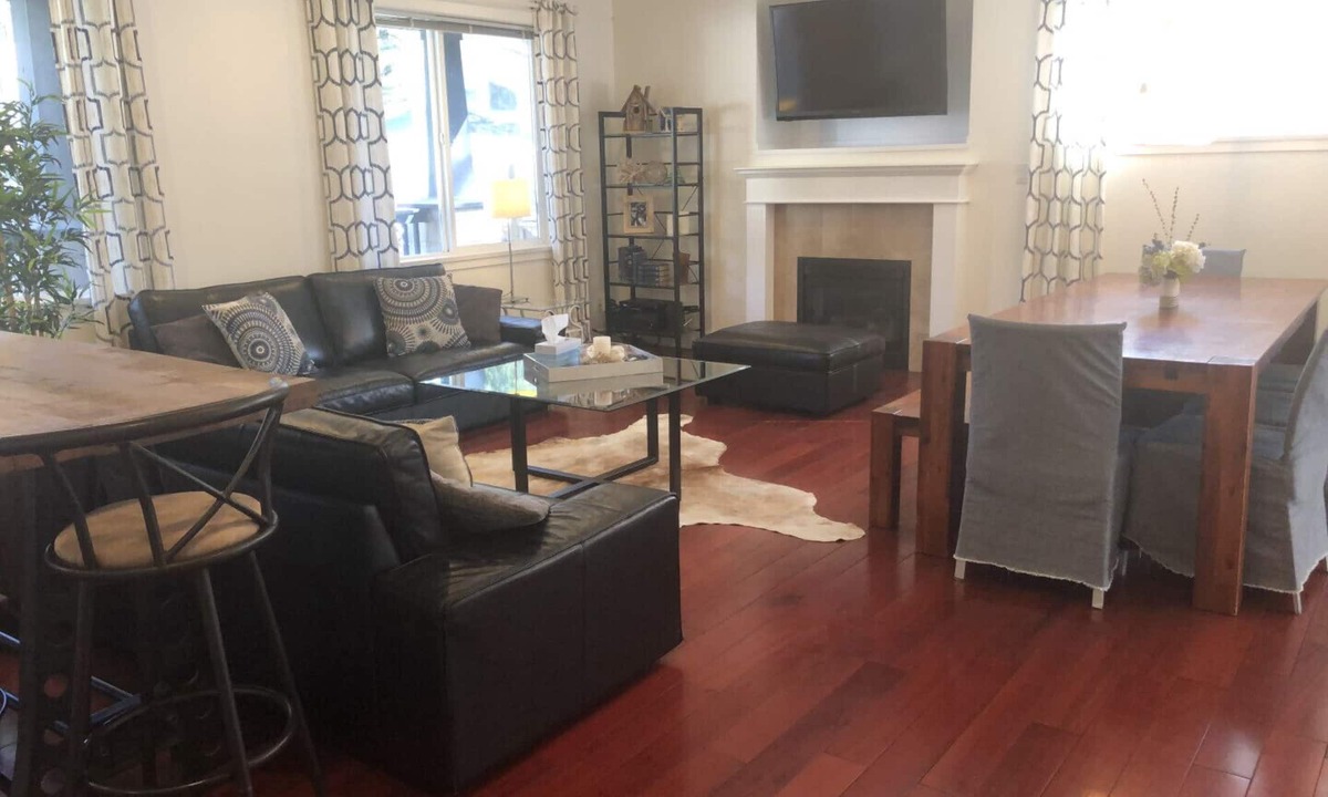 Cultus Lake Cabin | Beautiful home at Cultus Lake (STR Permit #26-324-033