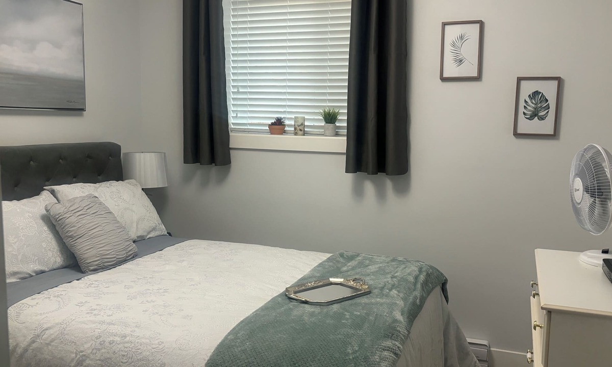 Chilliwack Apartment | Beautiful mountain and river views .Quiet and cozy suite.Close to town & Cultas