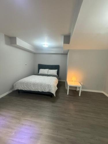 Bradford Apartment | Beautiful&Spacious 2 Bedroom Basement Family Suite