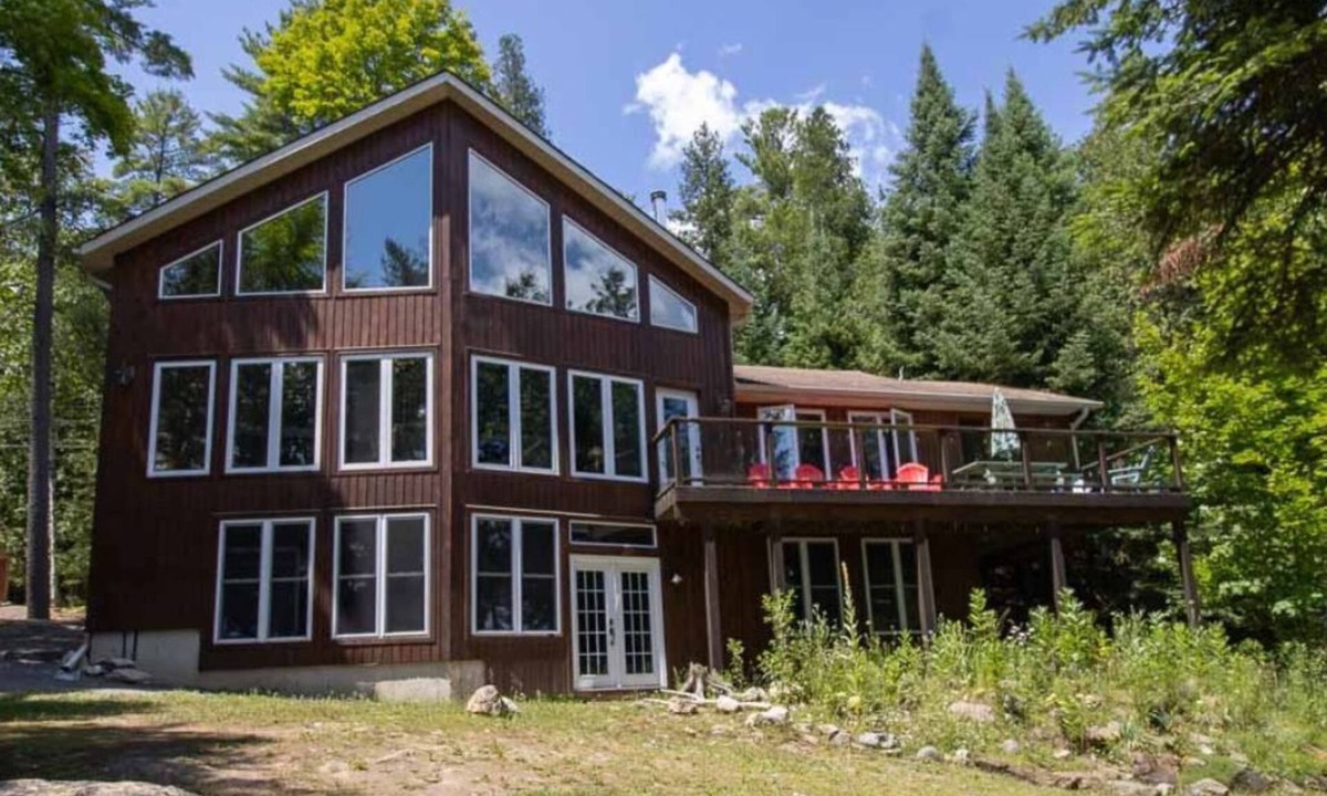 Havelock-Belmont-Methuen Cottage | Belmont Lake Life - Three Bedroom Cottage, Sleeps 9