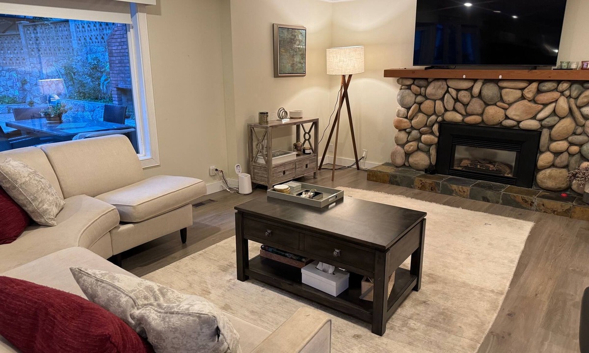 Upper Lonsdale Apartment | Big modern one-bedroom suite, full kitchen, mins away from ski resort, trails.