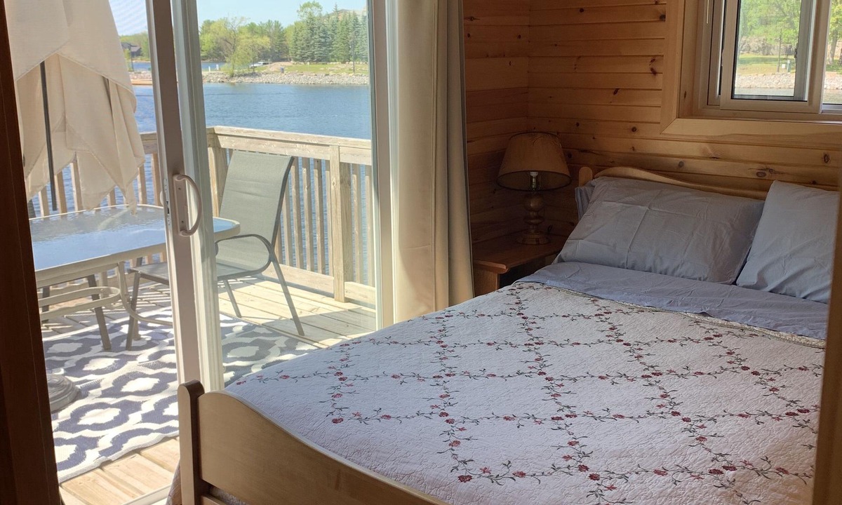 Honey Harbour Cottage | Book Early For Preferred Dates - Honey Harbour