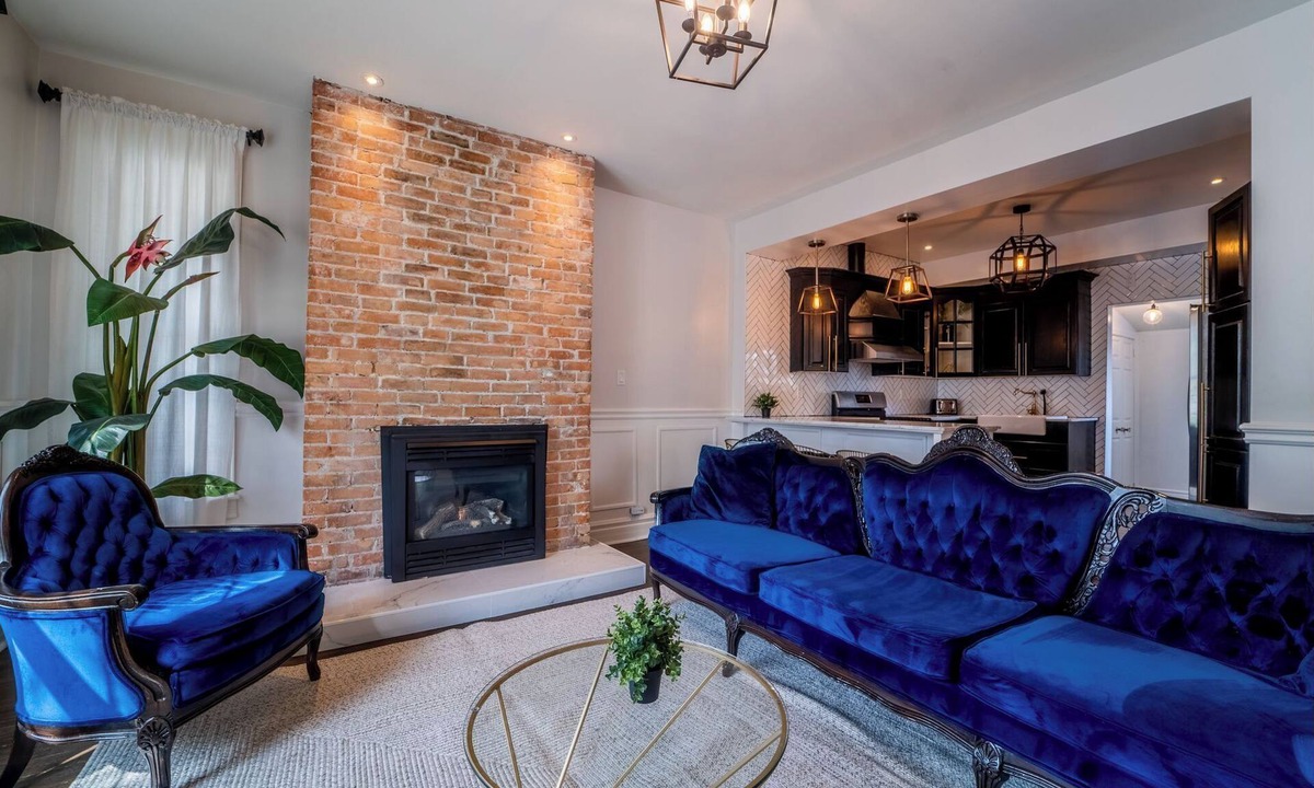 Niagara Falls House | Boutique Home By The Falls