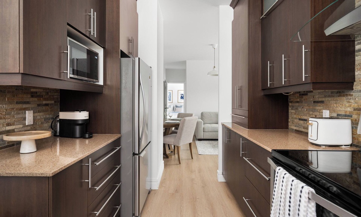 Boisbriand Apartment | Bright 1BR Condo – Modern Comfort & Wi-Fi