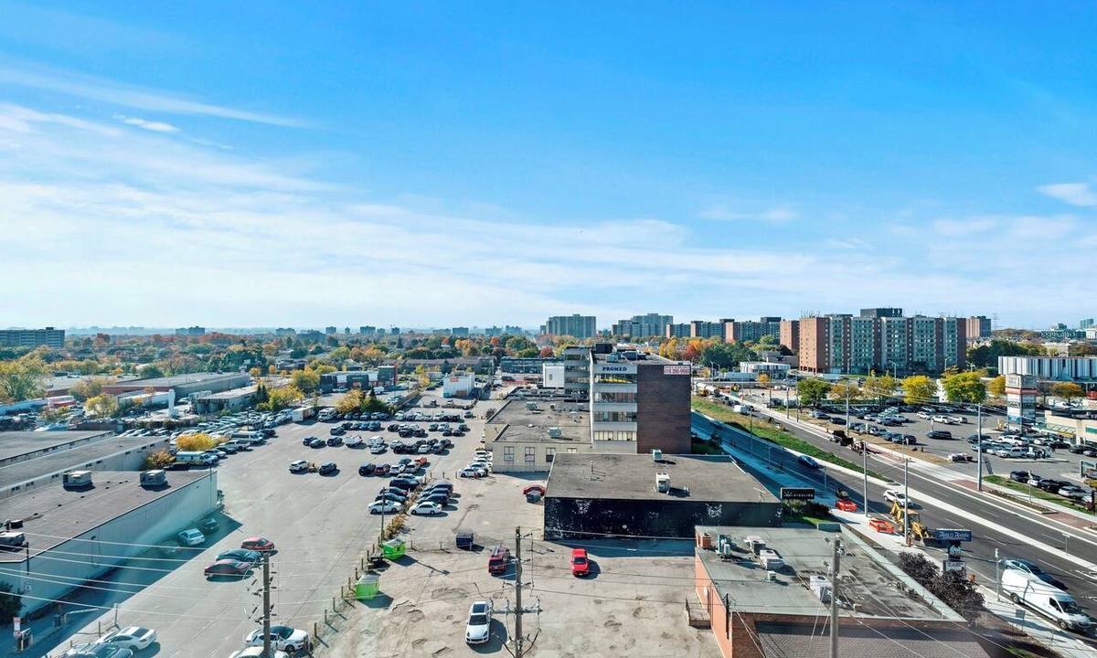York University Heights Apartment | Bright Suites Finch West