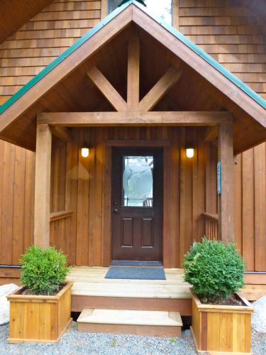 Blind Channel Resort | Brown's Bay Resort