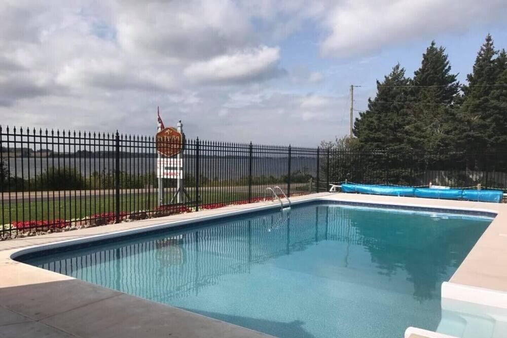 Stanhope Cottage | By The Bay Cottages in Stanhope! - Two Bedroom Heritage Cottage #9