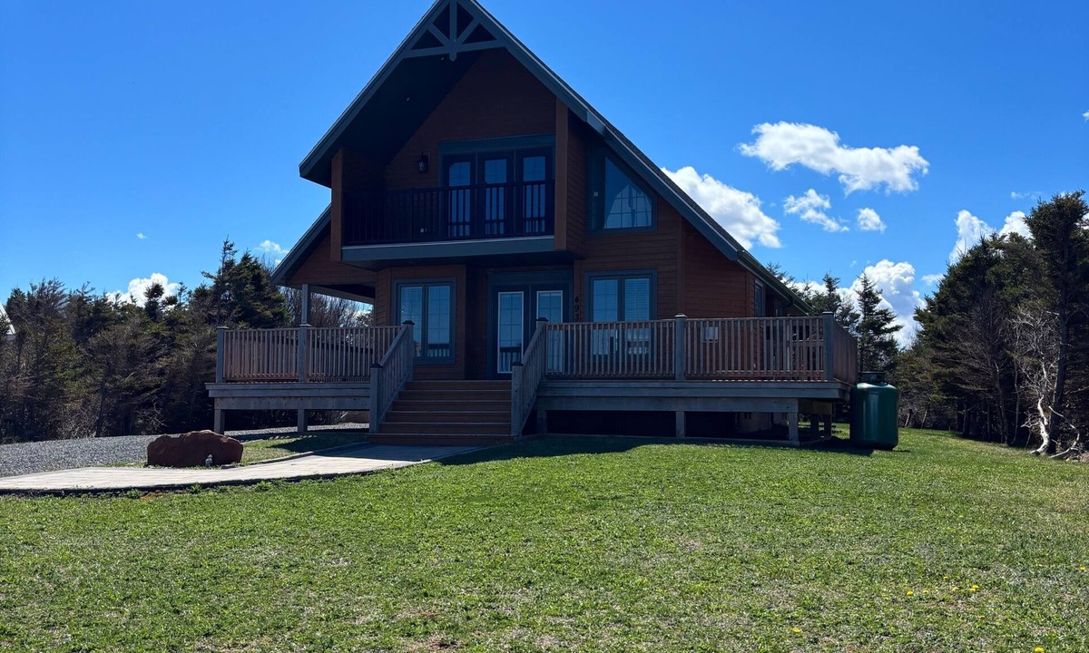 French Village House | By The Shore - Savage Harbour Beauty