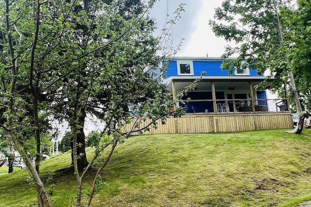 Harbour Main House | Power's Place - Harbour Main