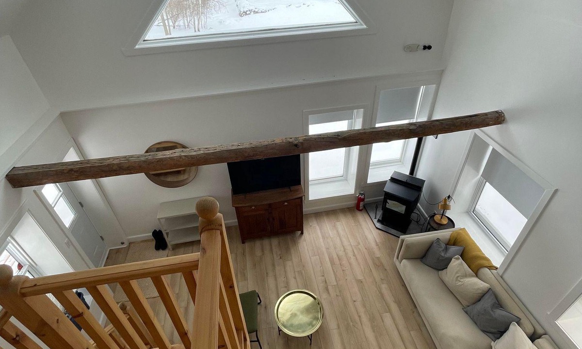 Saint-Chrysostome Ski Chalet | Charming two story retreat situated in the beautiful Haut St-Laurent. n