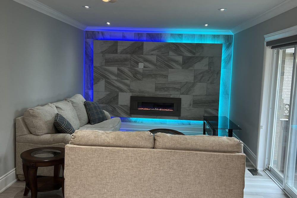 Bradford House | cheerful 3 bedroom House, Best area of Bradford