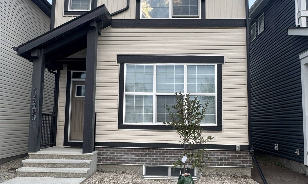 Evanston House | Comfort Haven | Modern 3BR Smart Home | A/C, WiFi & Free Parking