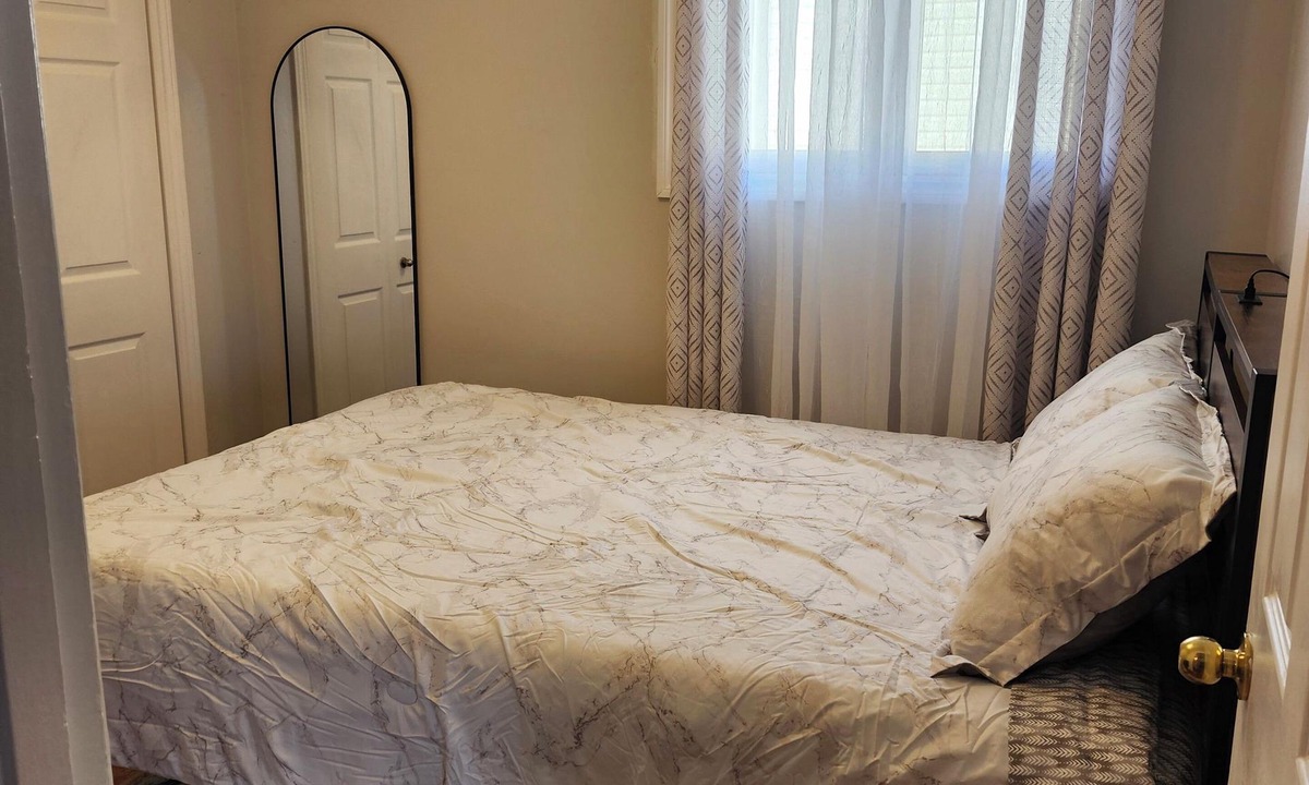 Grand Falls - Windsor Apartment | Cozy 2-bedroom apartment with WiFi, laundry and parking in Grand Falls-Windsor