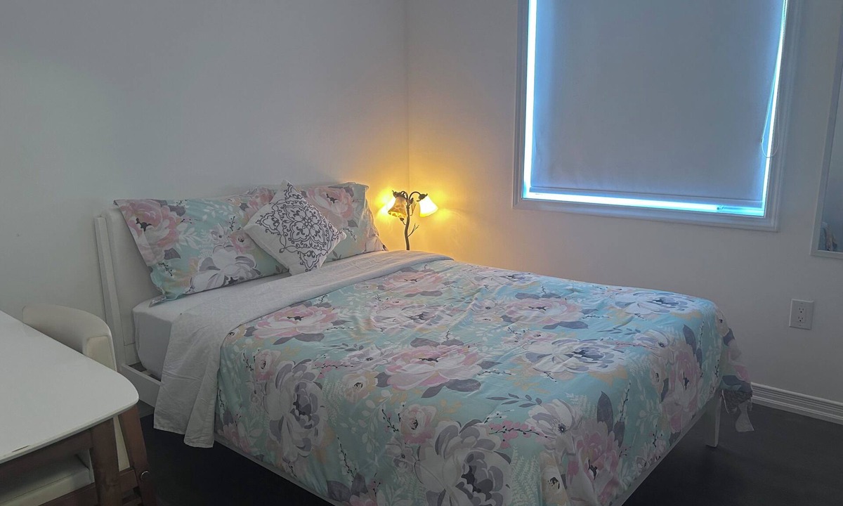 Thorold House | Cozy 3-Bedroom House in Thorold, ON (minutes to Niagara Falls)