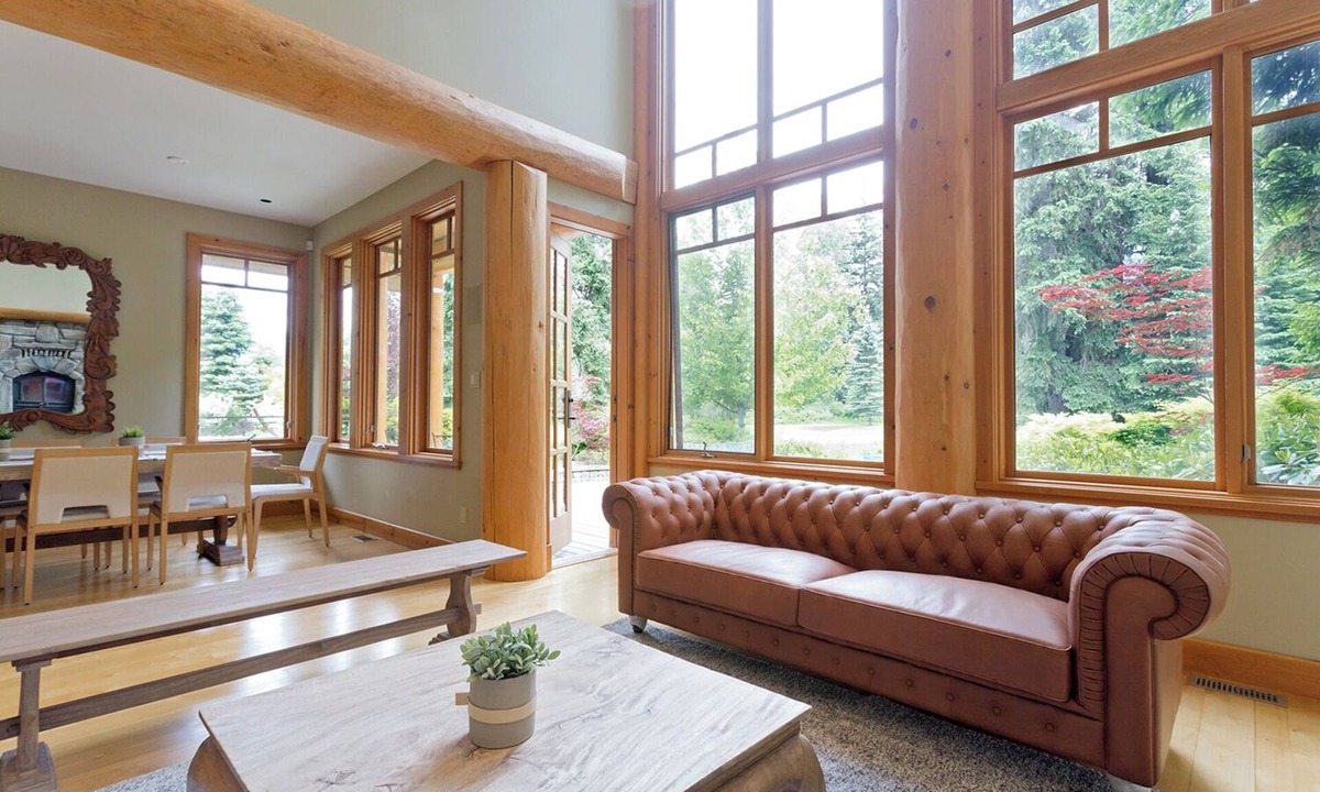 Nicklaus North Ski Chalet | Cozy ski chalet on Nicklaus North Golf Course