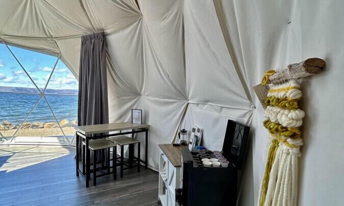 West Bay Cabin | Dome 2 · Luxury Lakeside Dome With Hot Tub