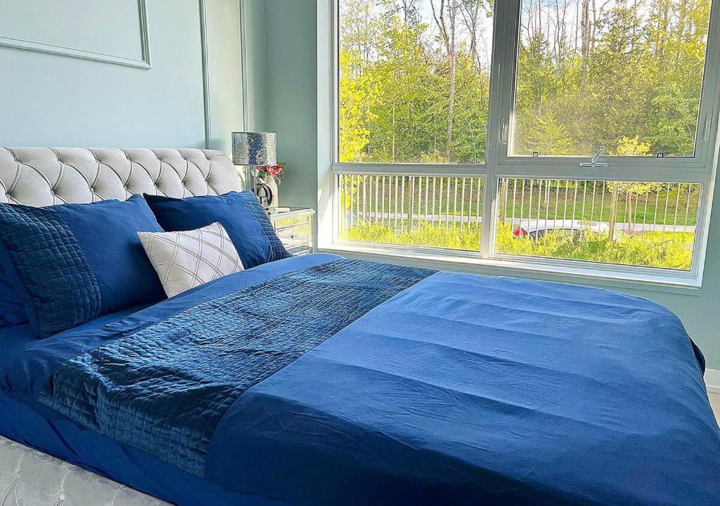 Innisfil Apartment | Elevate Your Escape All season Resort