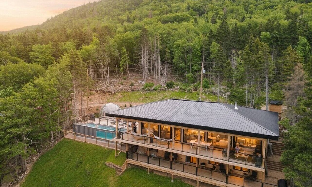 South Harbour House | Epic Oceanfront Escape Pool,Hot tub,Sauna