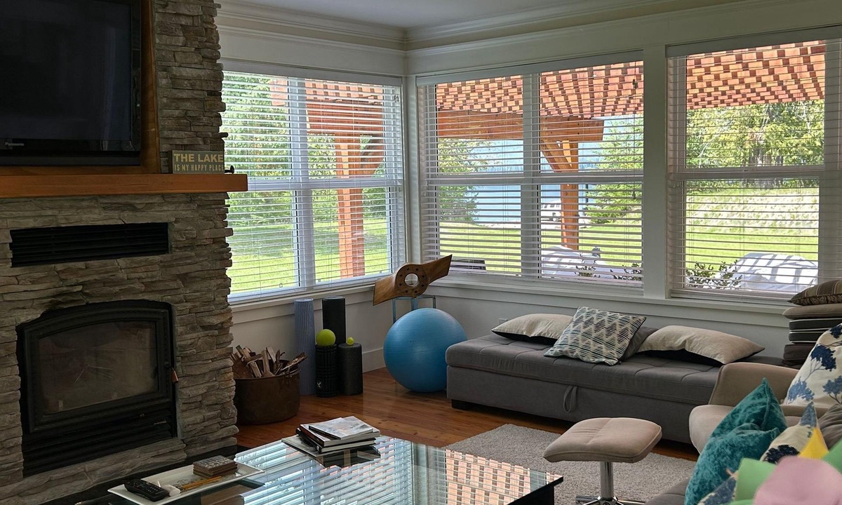 Eagle Bay Cabin | Escape to a Private Oasis, Perfect for Unforgettable Family Adventures