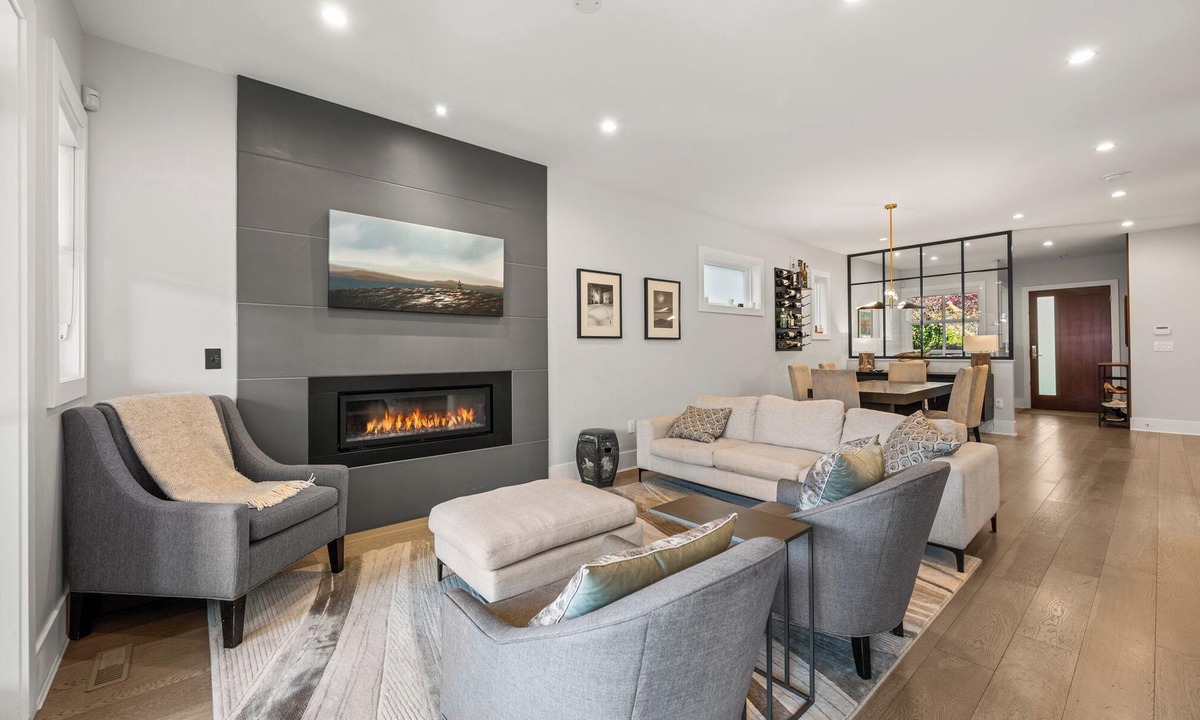 Canyon Heights House | Family friendly A/C home steps from all the adventures of the North Shore
