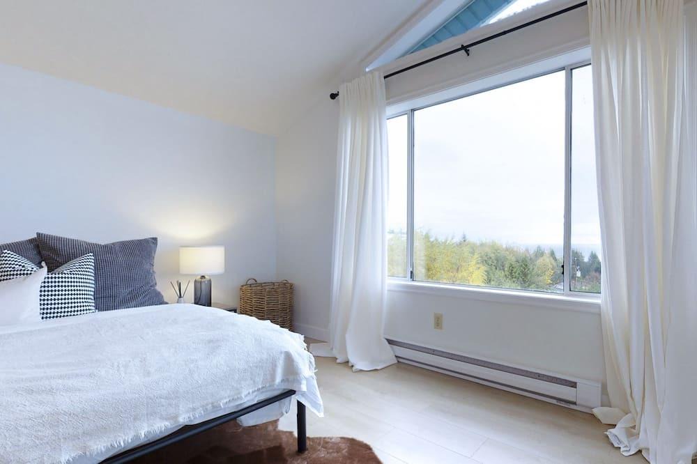 West Sechelt House | Family-friendly Modern Luxury Retreat - West Sechelt