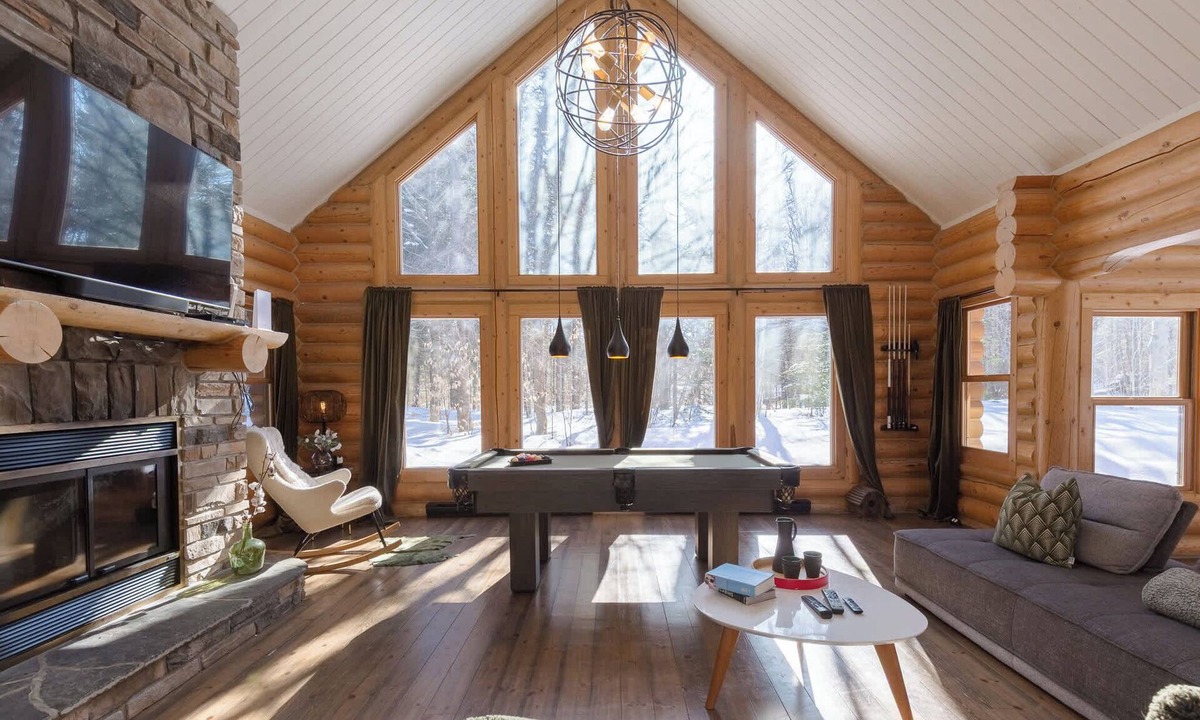 Fiddler Lake Resort Ski Chalet | Forest Chalet: Hot Tub, Sauna & Fire Pit, Trails