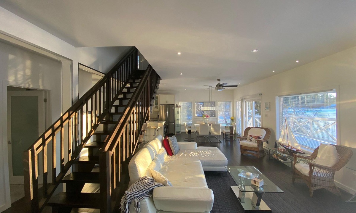 Muskoka Lakes House | Four bedroom cottage on Lake Muskoka