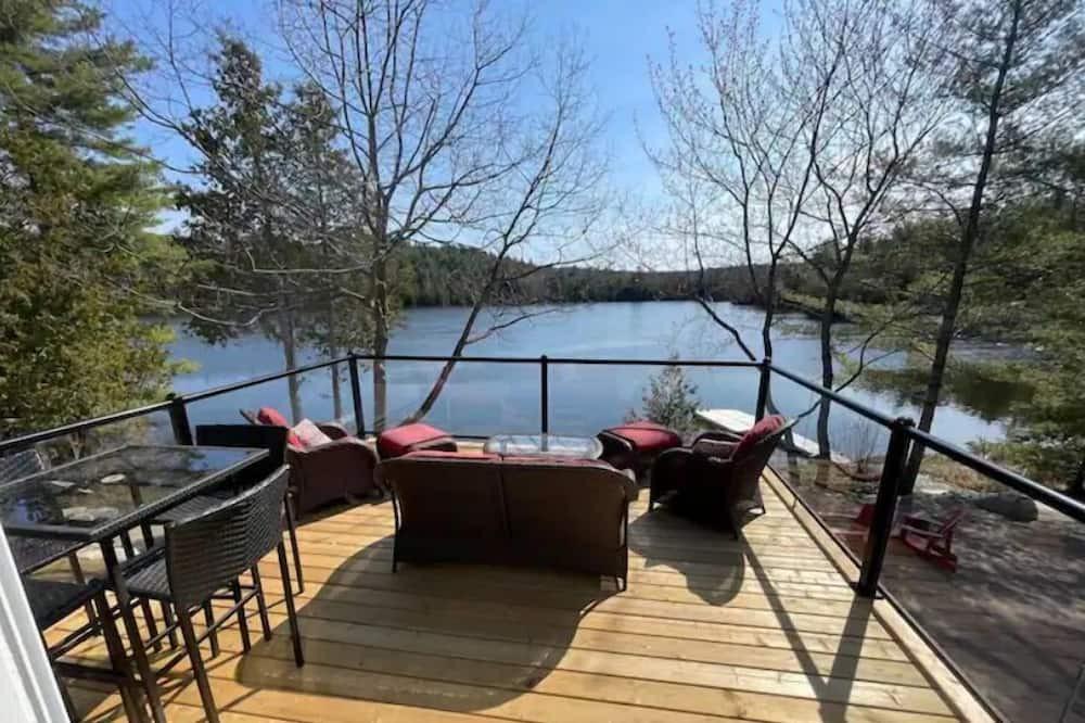 Alban House | French River Waterfront