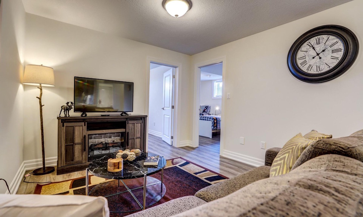 Port Elgin Condo | GLOBALSTAY. New 4Bd Basement in Port Elgin. Close to the Beach