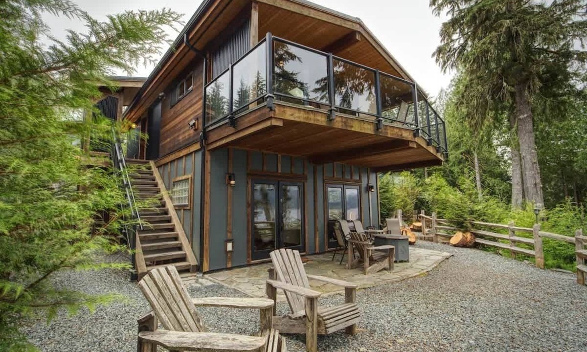 Port Renfrew House | Going Coastal AB - Oceanfront - Pet Friendly