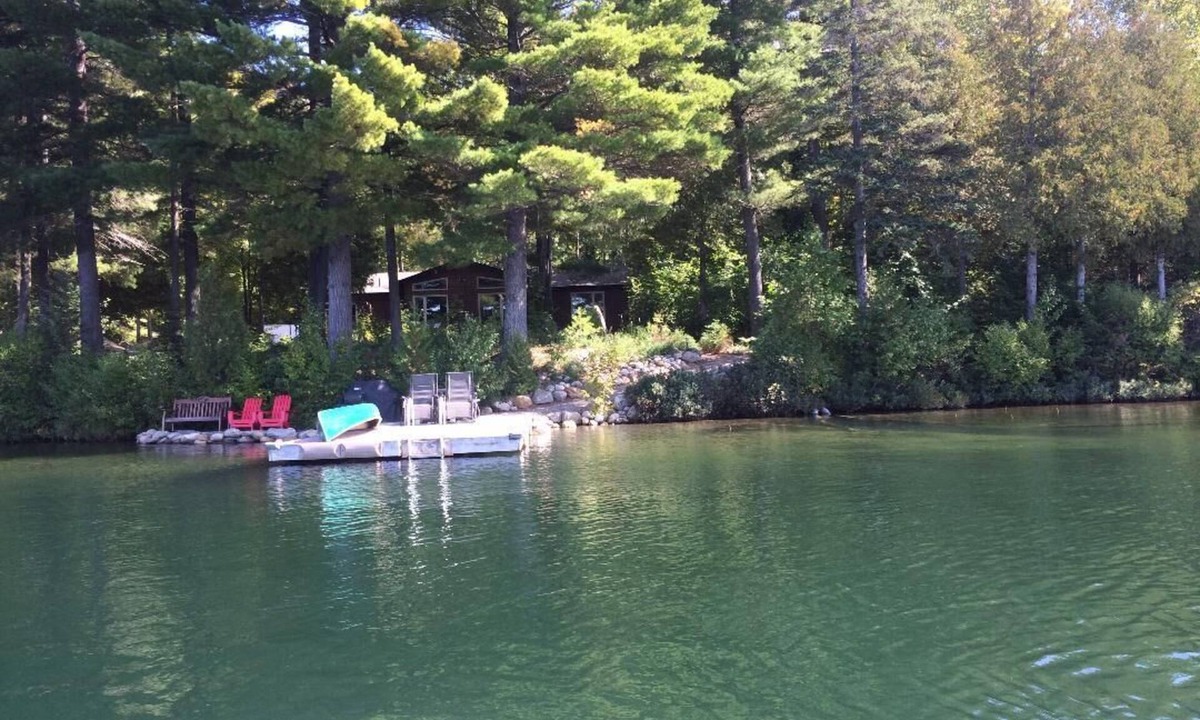 Baysville Cottage | Grandview Lake cottage, July and or August Private luxury 500 feet waterfront