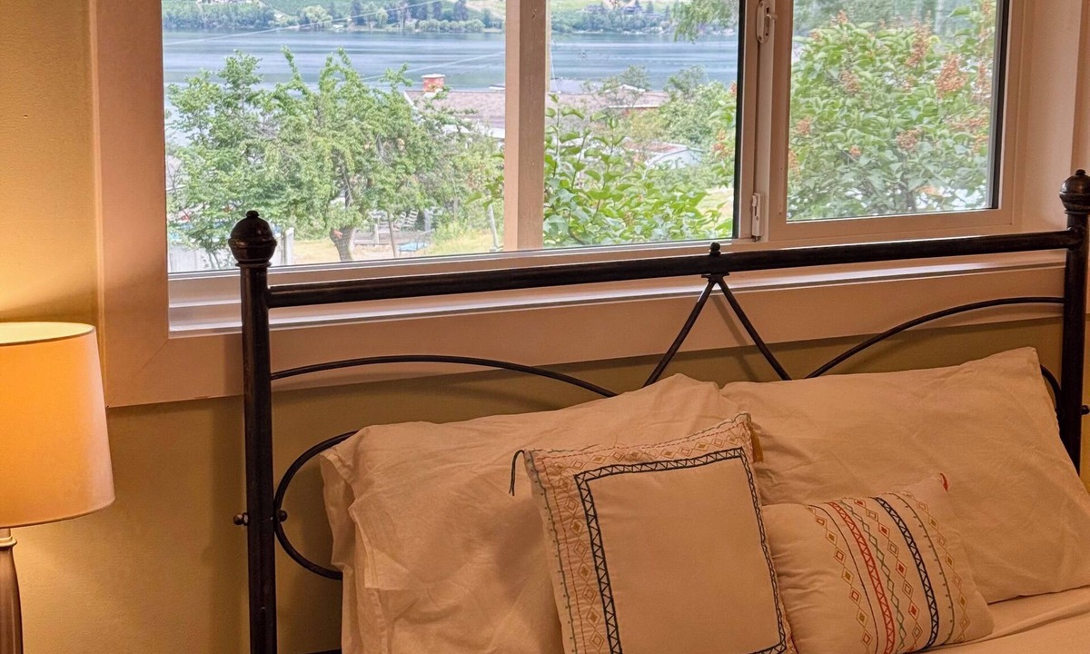 Central Okanagan House | Guest Suite with Lake View | Walking distance to Wood Lake