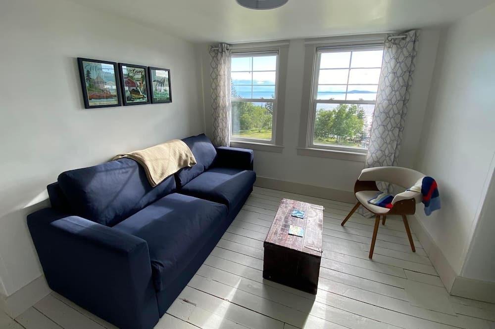 Canal House | Historic, 3-story oceanfront estate w/ private beach