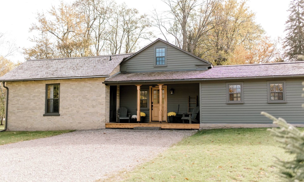Doon South House | Historic Doon Home with Modern Comforts