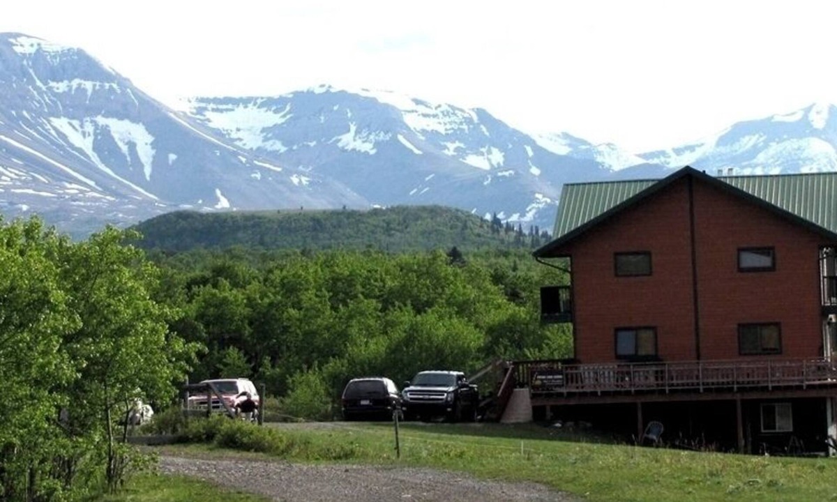 Mountain View Cabin | Holds Small Or Large Groups, Sleeps up to 40, 8 Bedrooms