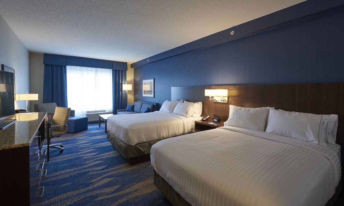 St. John's Hotel | Holiday Inn Express & Suites St John's Airport by IHG