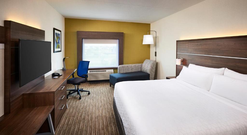 Brantford Hotel | Holiday Inn Express & Suites - Brantford by IHG