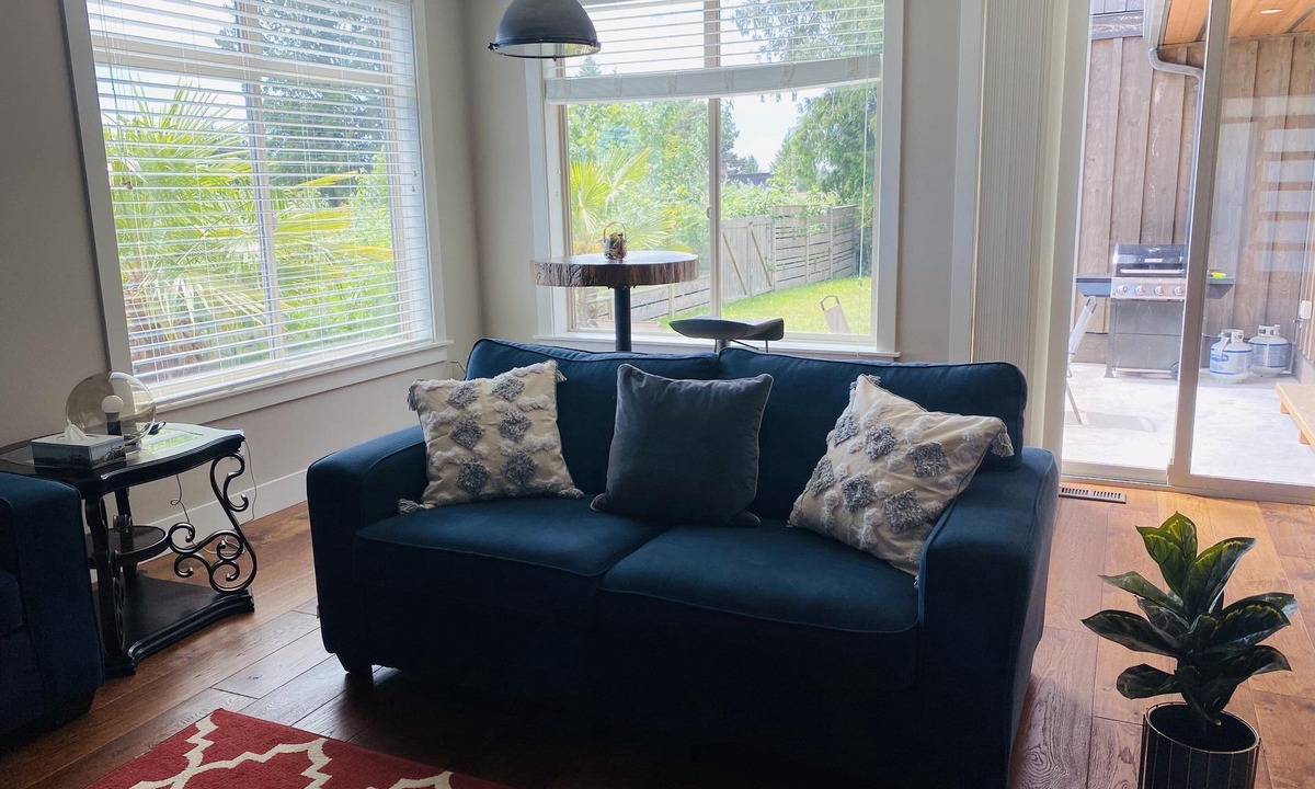 West Sechelt House | Hygge House - Newly upgraded spacious cozy house