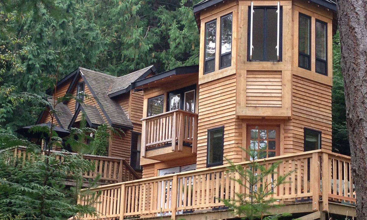 Woodfibre Cabin | Keats Island Cabin