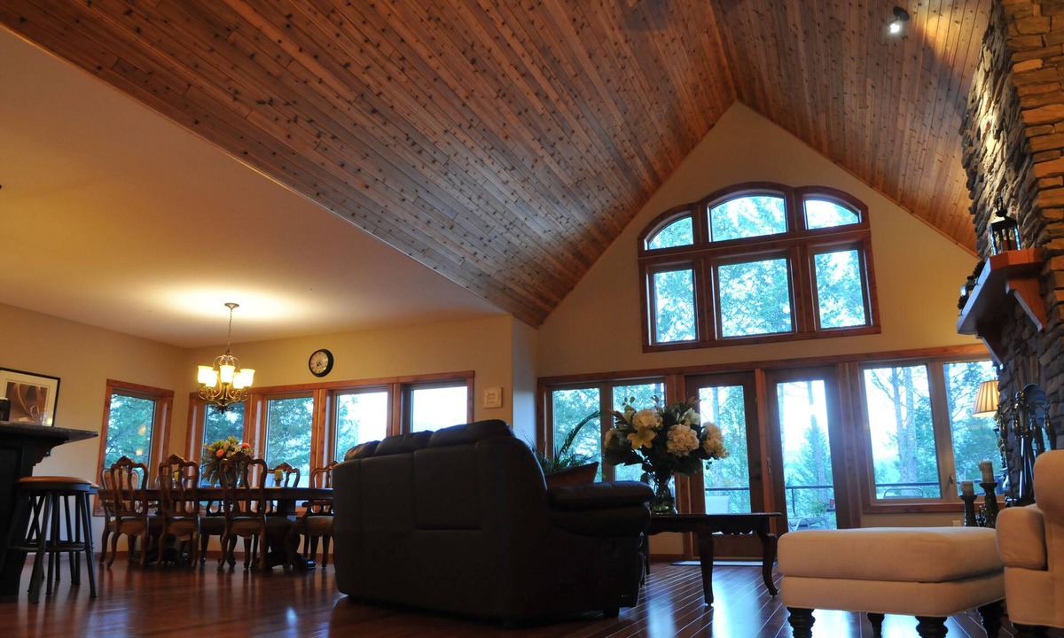 Wardner House | Koocanusa Lake Mountain Views 3800 sqft of luxury! Relax in peace w/Hot tub